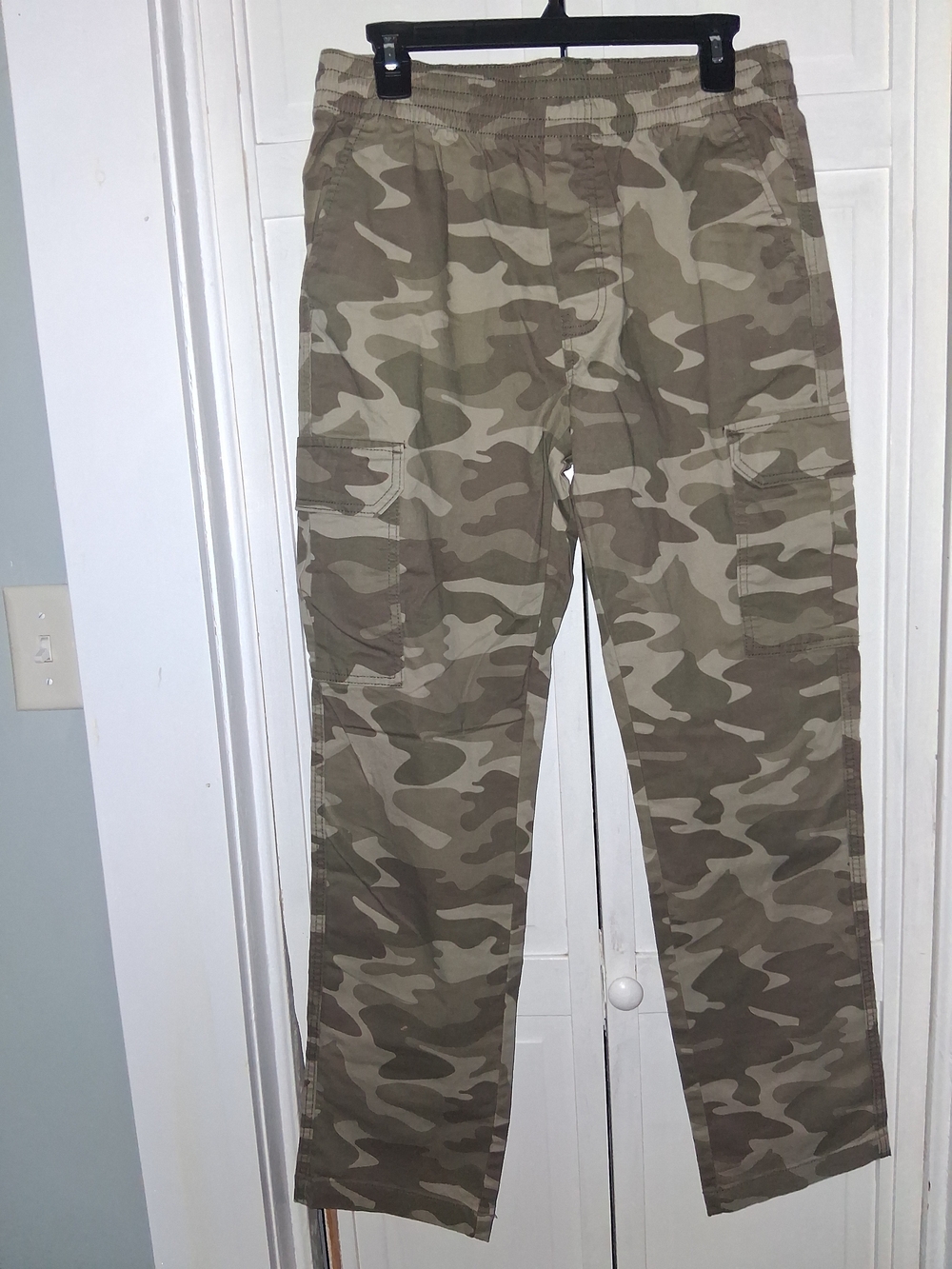 George Men's Camouflage Cargo Pants in Olive and Khaki